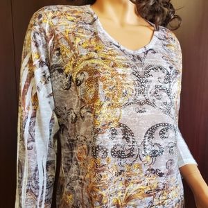 Fluer De Lis Printed 3/4 Sleeve Top